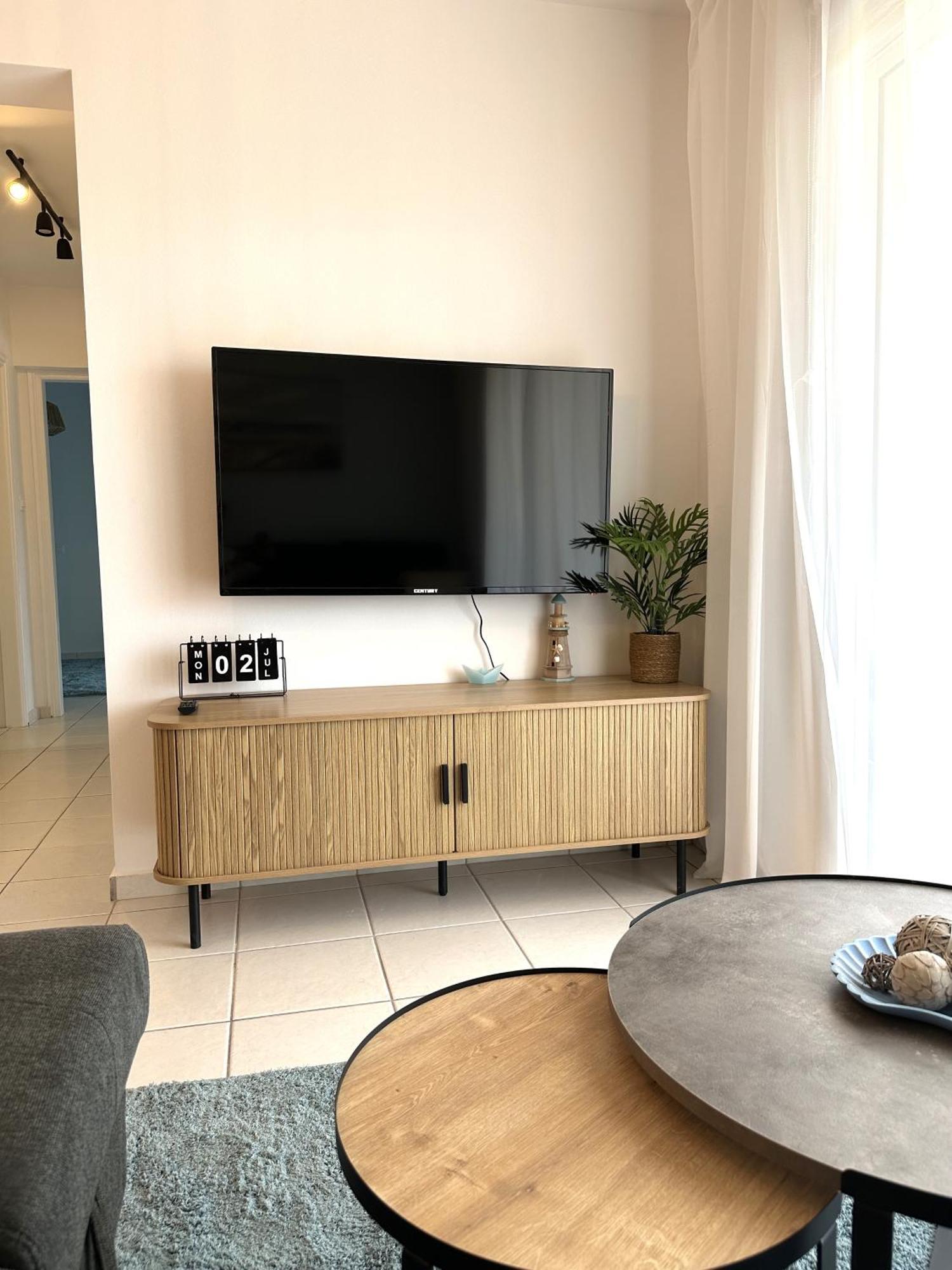 H&O Golden Sun Suite Πάφος Εξωτερικό φωτογραφία