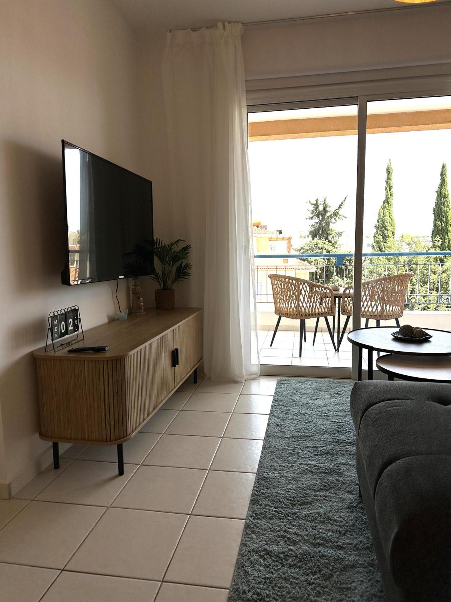 H&O Golden Sun Suite Πάφος Εξωτερικό φωτογραφία